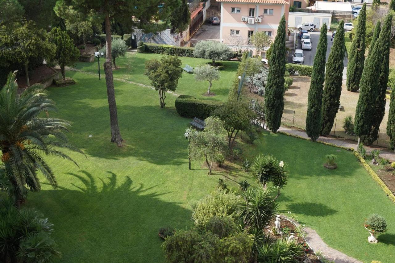 Parco Tirreno Hotel Рим Екстер'єр фото