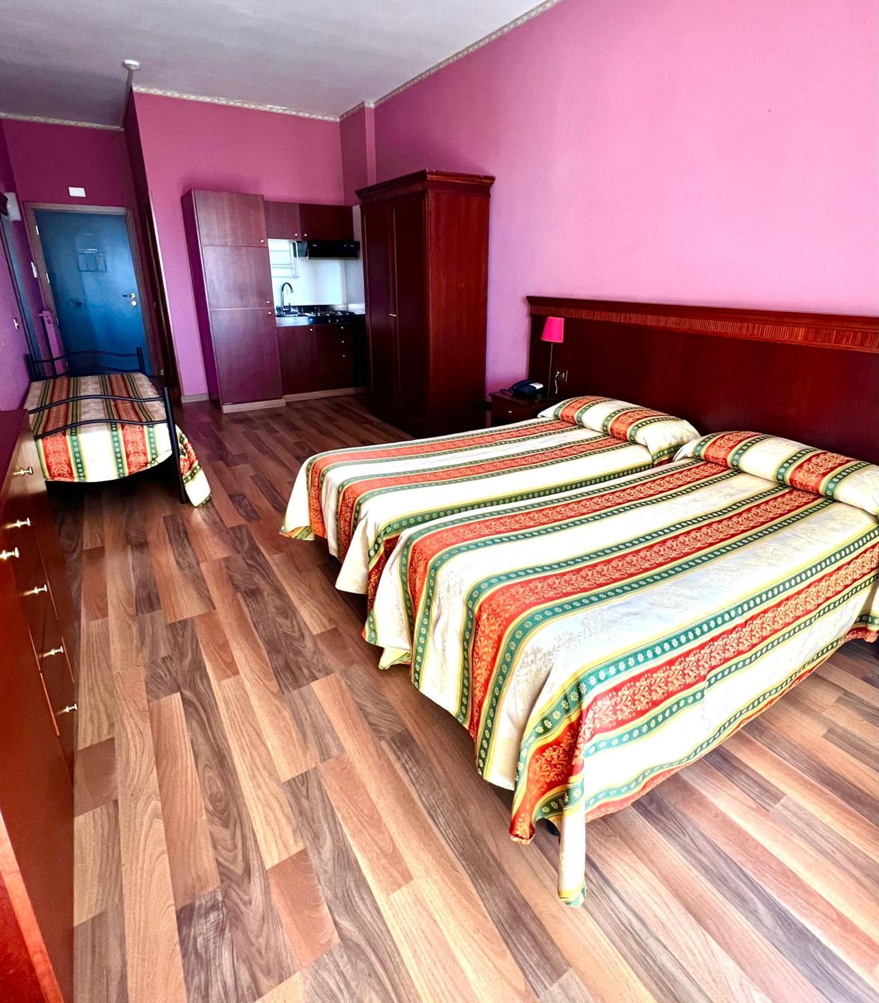 Parco Tirreno Hotel Рим Екстер'єр фото